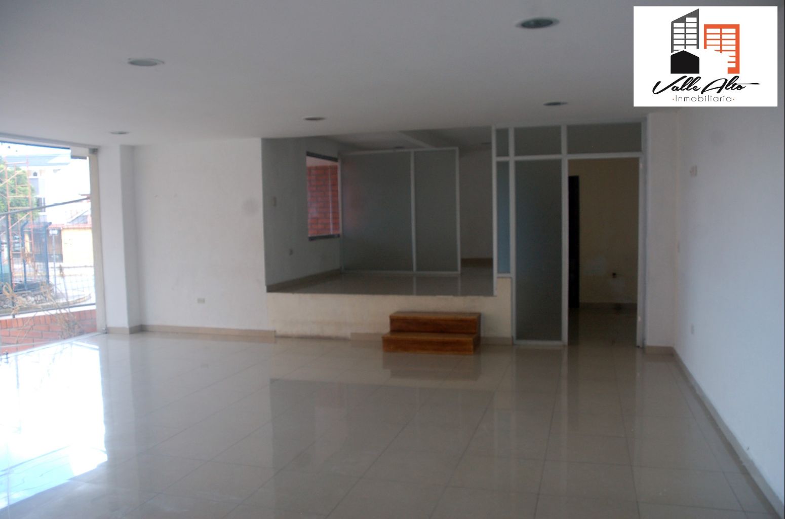 verinmuebles 12612 065 LOCAL EXCLUSIVO EN VENTA