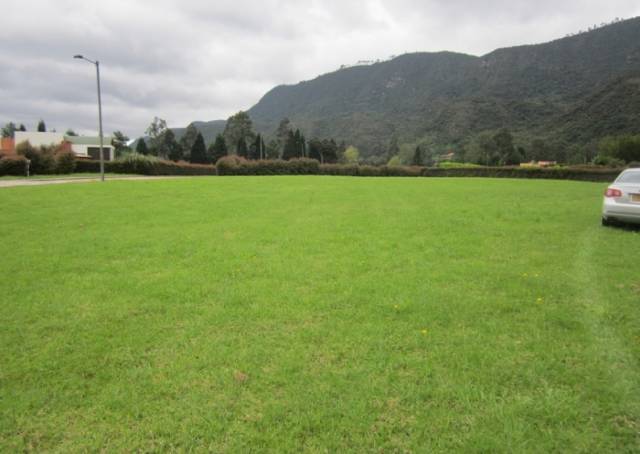 Se vende un Lote de Terreno en Carchi, Montúfar, Canchaguano $ 8.500 Negociables.