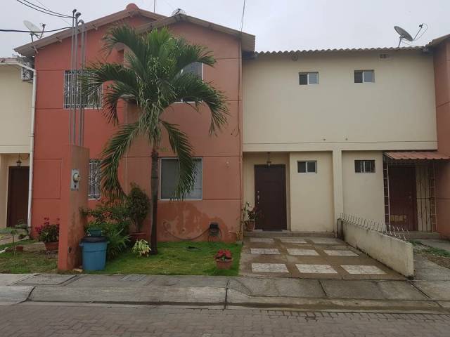 Hermosa casa de Oportunidad en Málaga 1