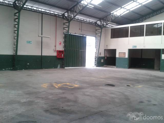 Bodega de arriendo Quitumbe