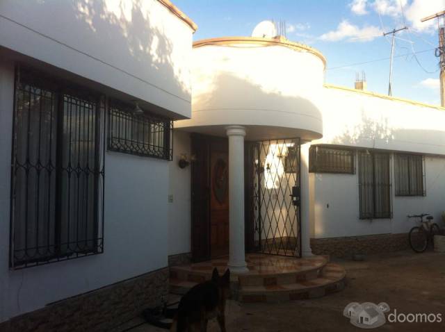 vendo casa grande de oportunidad en riobamba