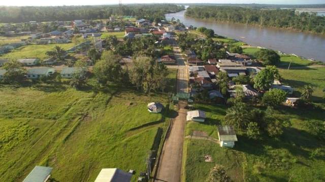 Terreno urbano en Tiputini. (Reserva del Cuyabeno y Yasuní) 560m2. Luz, agua, alcantarillado