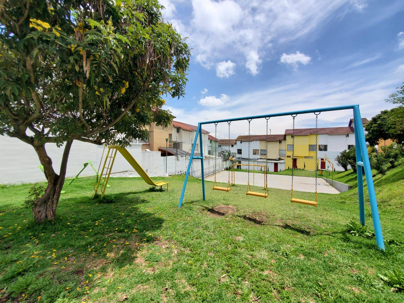 Casa en  Ponceano Bajo, Calle Jua Barrezueta