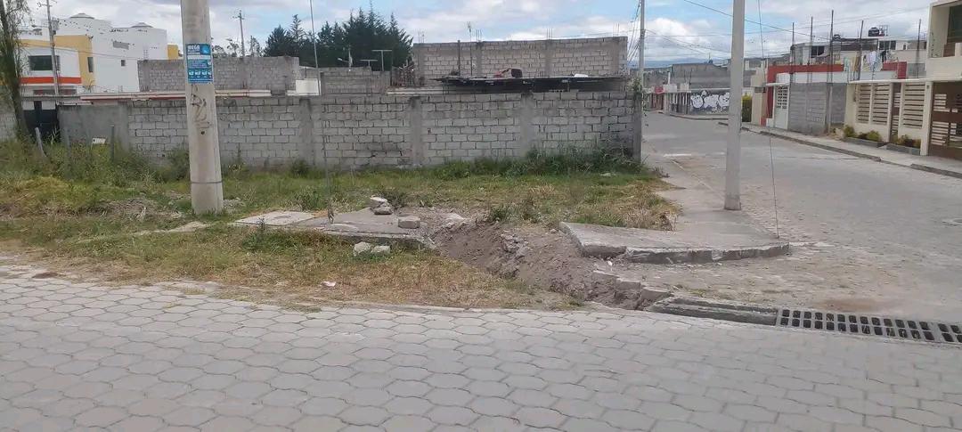 Terreno en  Venta en la Ciudadela Rosita Paredes