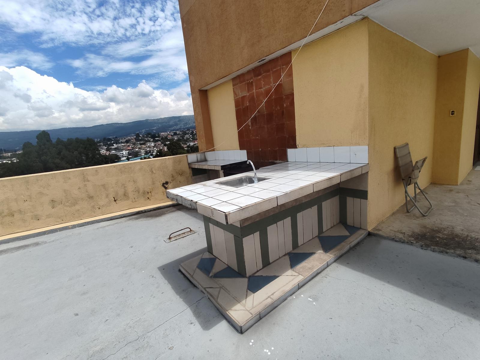 Amplio departamento en venta y renta, en edificio con seguridad, San Rafael, Valle de los Chillos