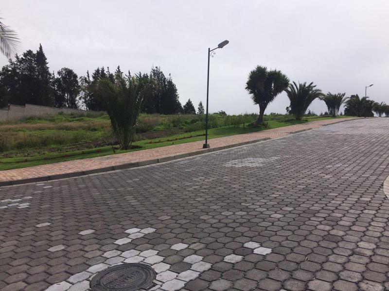 Terreno de venta en Puembo