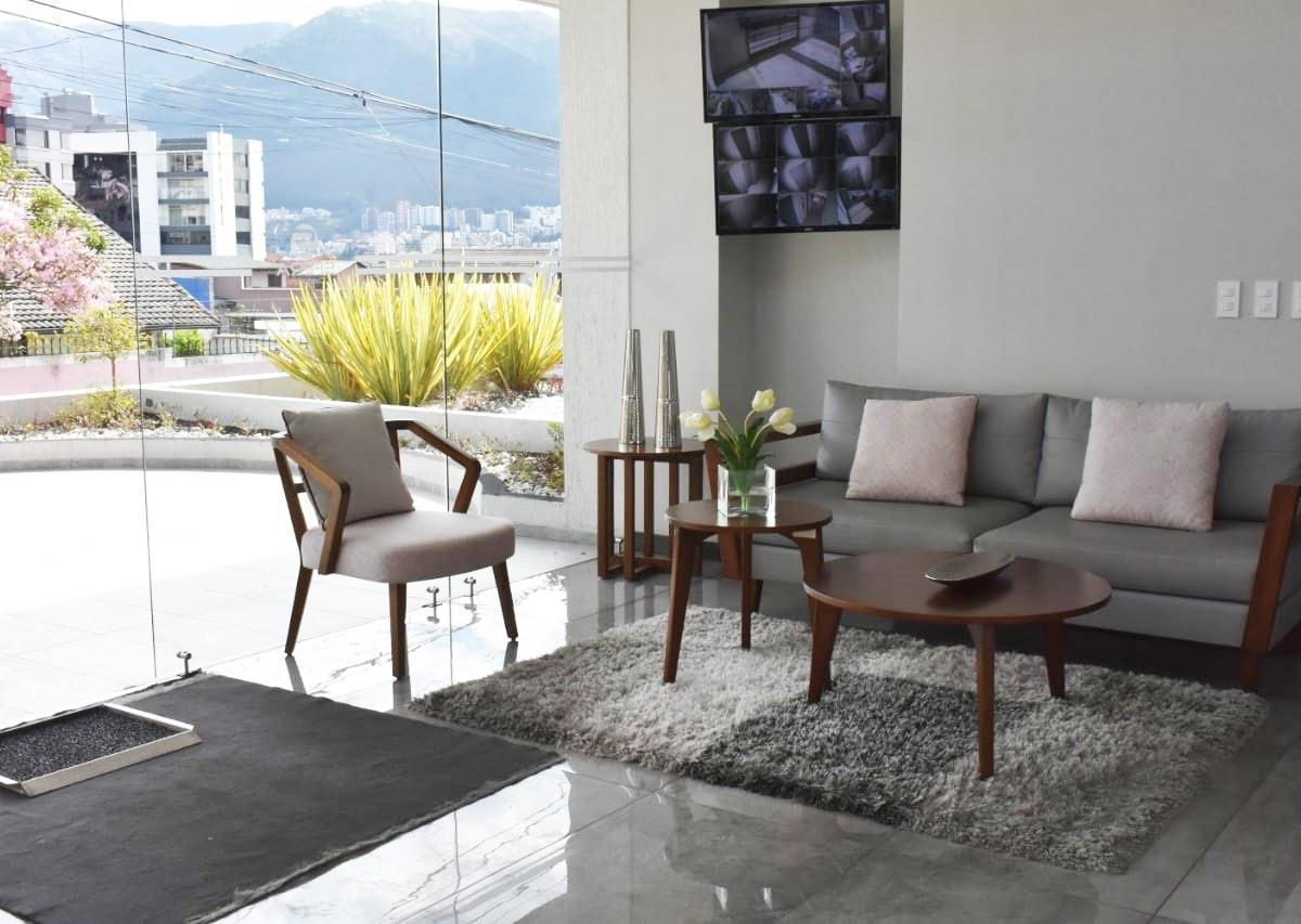 QUITO DEPARTAMENTO DE VENTA POR ESTRENAR LINDA VISTA