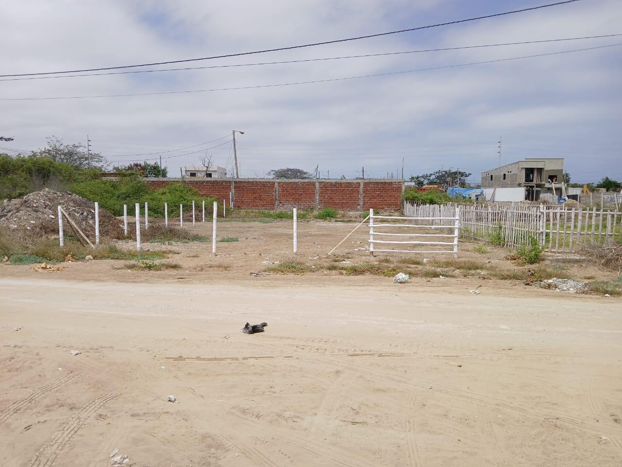 VENTA TERRENO ZONA COMERCIAL Y RESIDENCIAL SALINAS (RS)