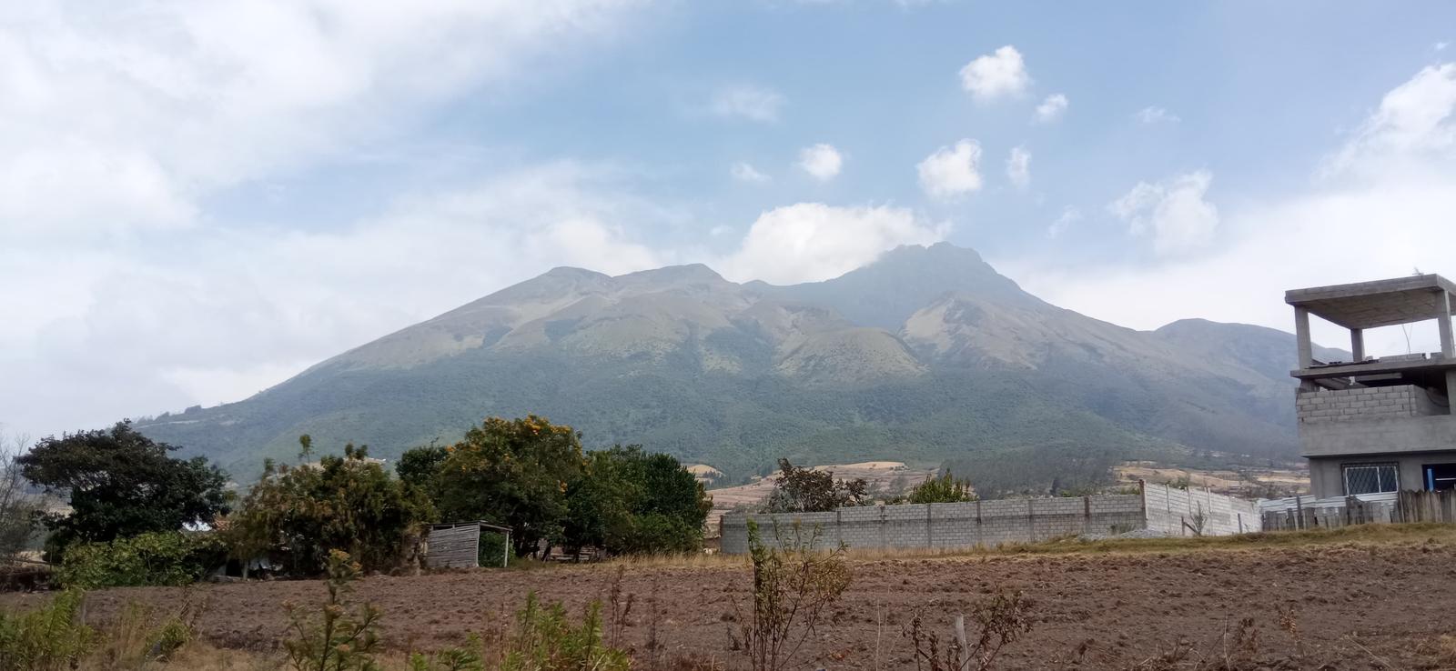 Terreno de 419m2 en San Antonio de Ibarra