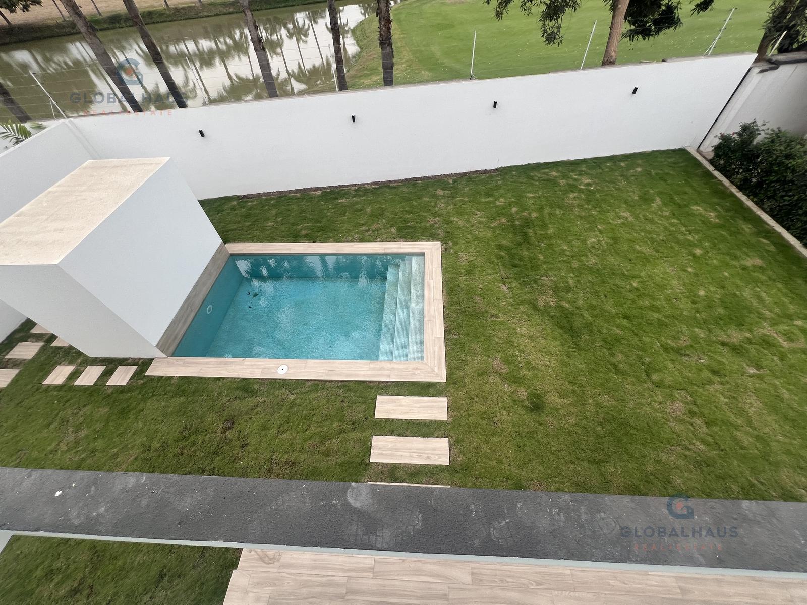 Venta de Casa en Isla Mocoli, 4 Habitaciones, Piscina, Samborondon  M.C