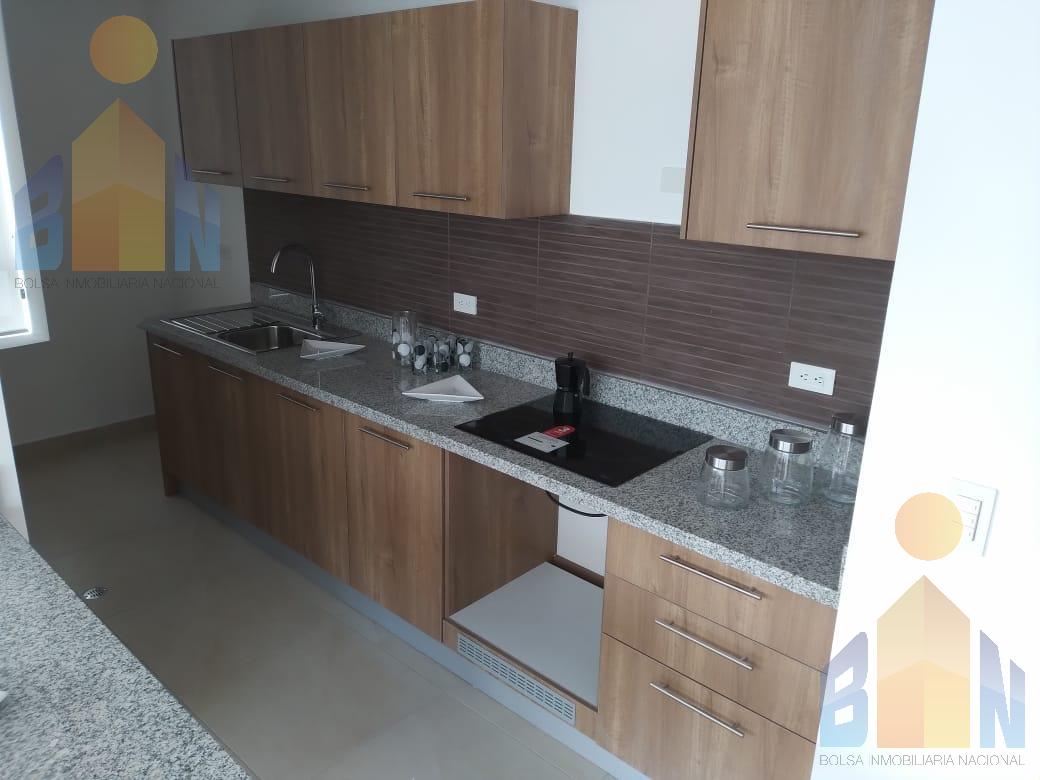 Vendo Elegante Suite por estrenar Sector Av Colon