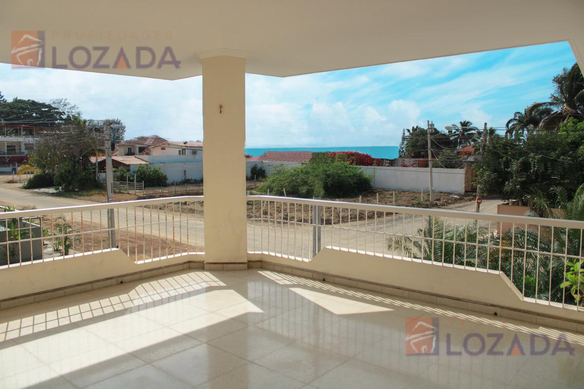 Vendo Casa  Salinas a 100 del mar