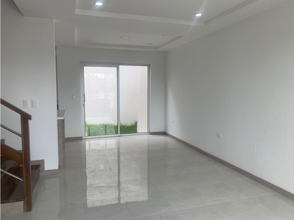 Casa Vip en venta  - Monay Baguanchi