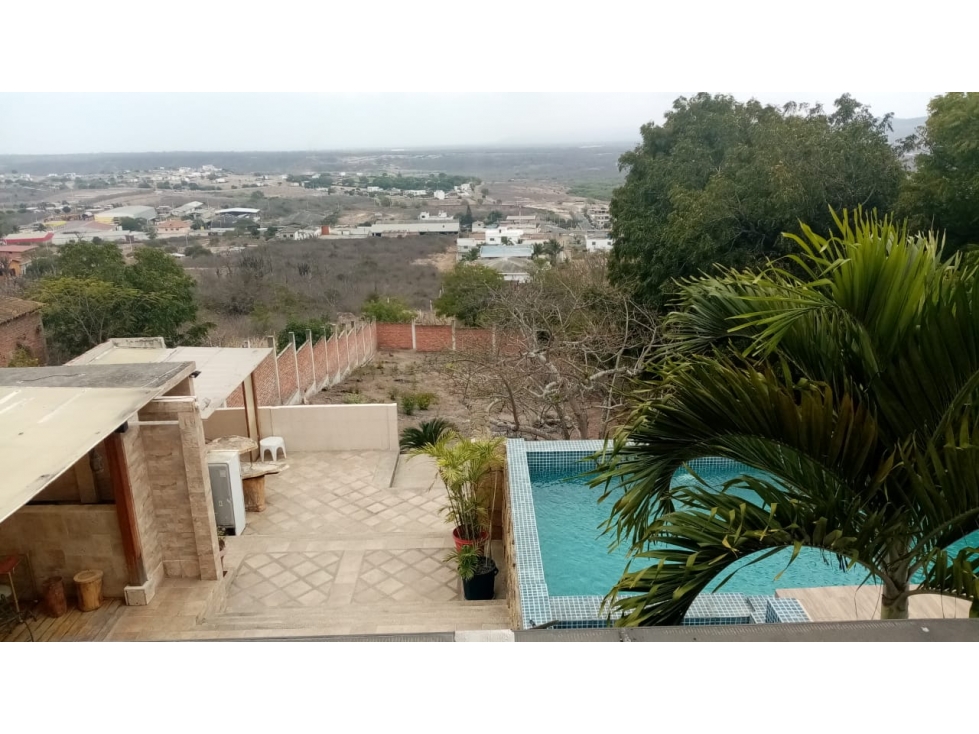 En Venta casa en Montecristi Excelente Ubicación Residencial