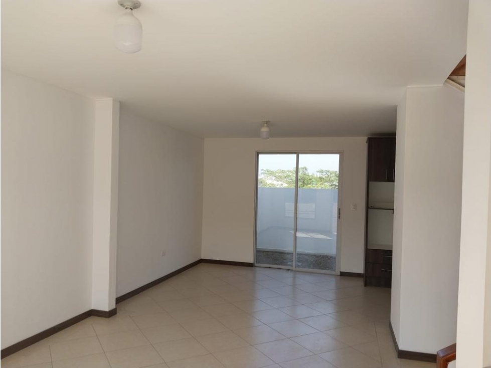 Venta Casas 3 Dormi a Estrenar Calderón, $67.000 Cod 6846526