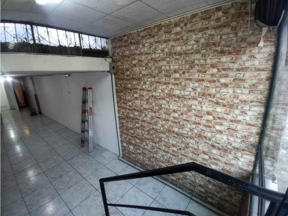 La Kennedy, Local Comercial en Renta, 54m2, 1 ambiente