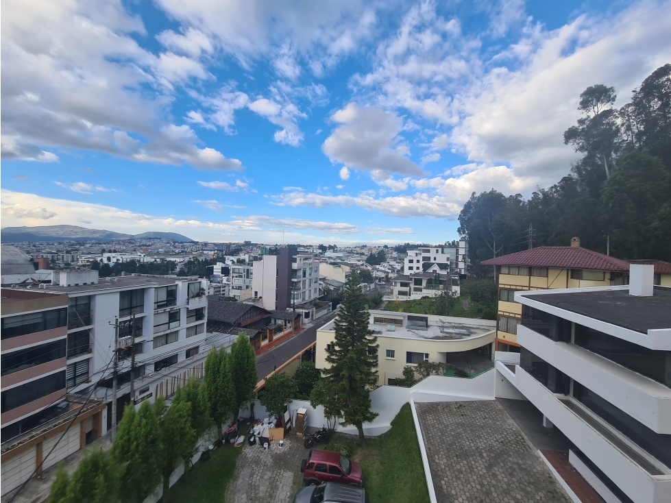 VENTA DEPARTAMENTO DUPLEX, TERRAZA, VISTA PANORÁMICA, EL BATÁN