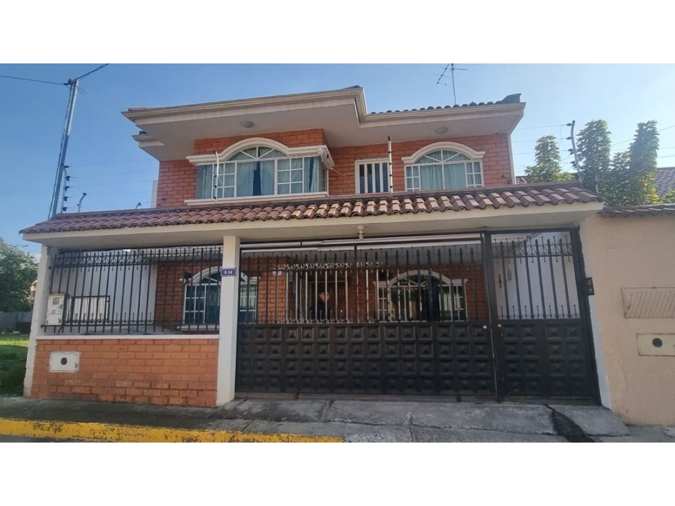 CASA EN VENTA SECTOR 1ro DE MAYO Y MISICATA