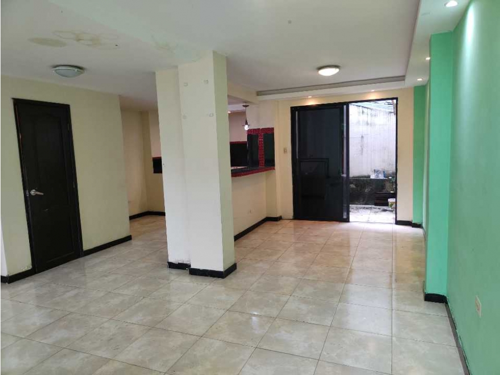 Casa en venta, Urb. Huancavilca Norte. Norte de Guayaquil