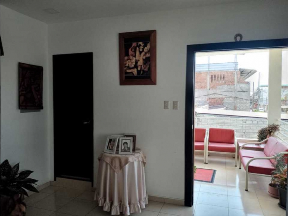 SE VENDE CASA EN BARRIO JOCAY MANTA