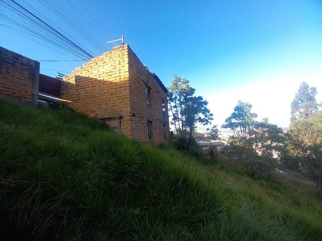 Terreno en venta 1.241m2 en Cochapamba