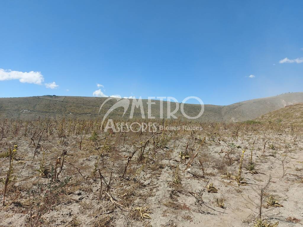 Terreno plano en venta 635m2 en San Antonio Mitad del Mundo