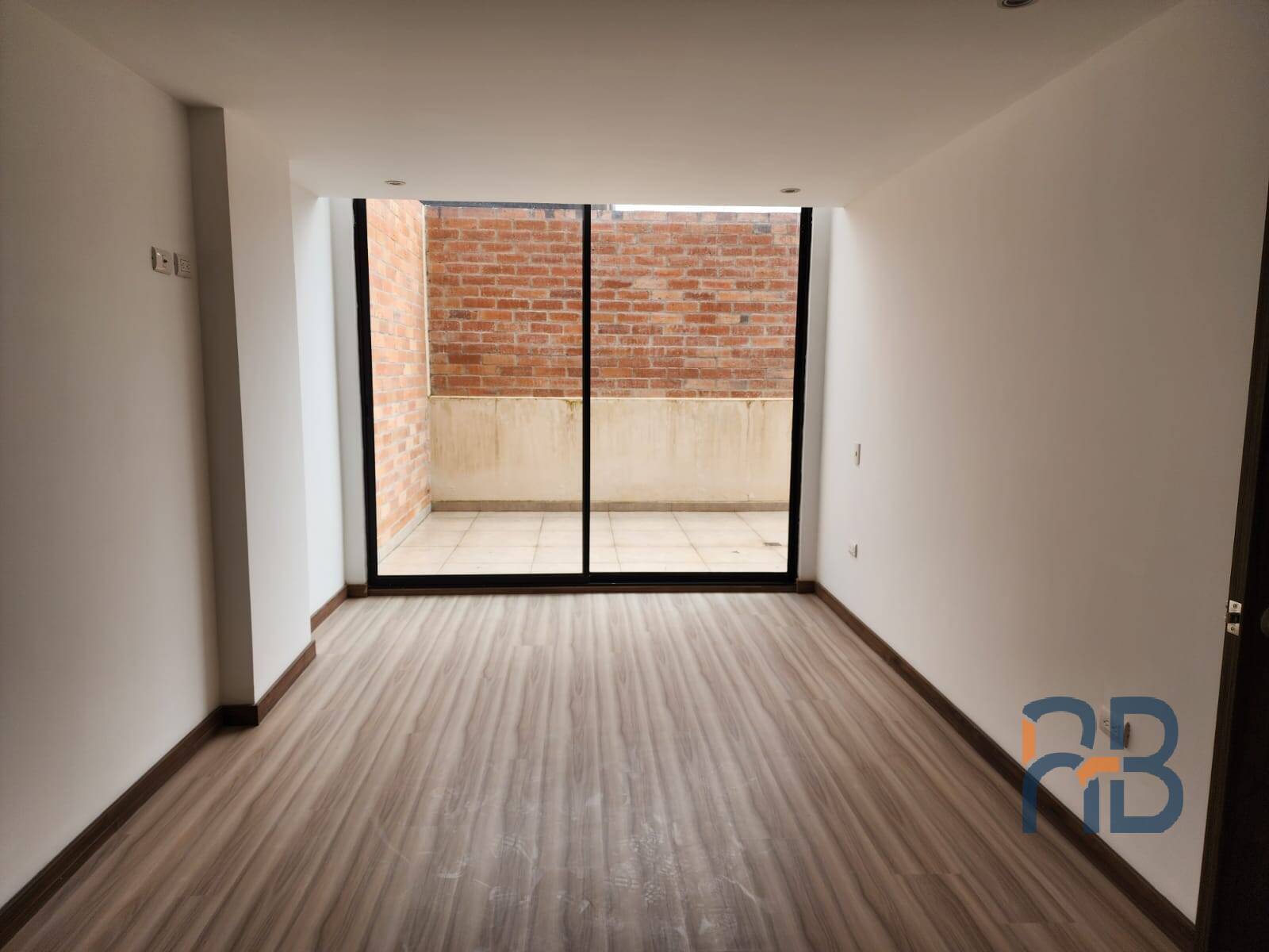 Departamento nuevo en venta 3 dormitorios con patio en Río Amarillo